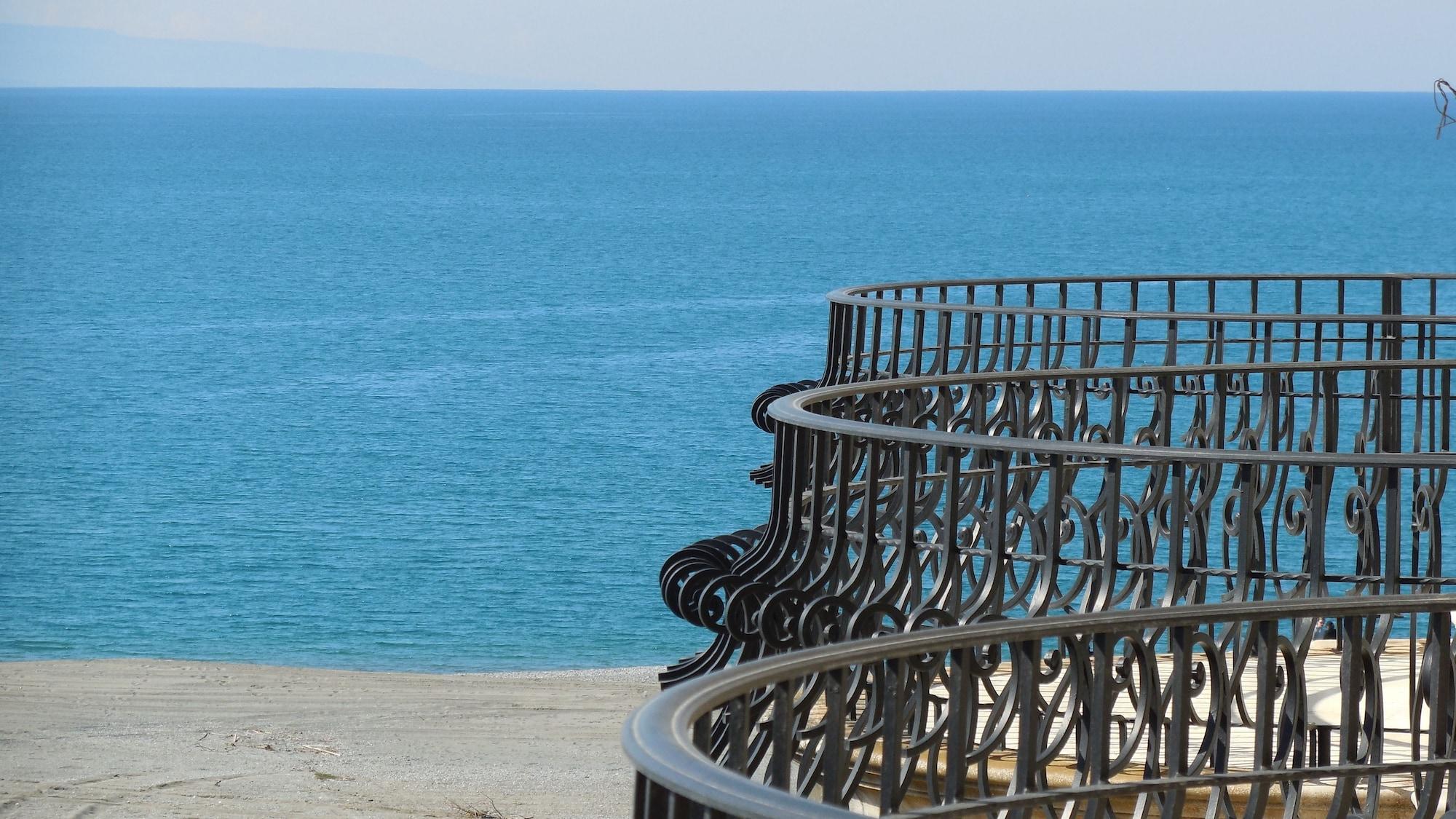 Hotel Marechiaro Gizzeria Exterior photo